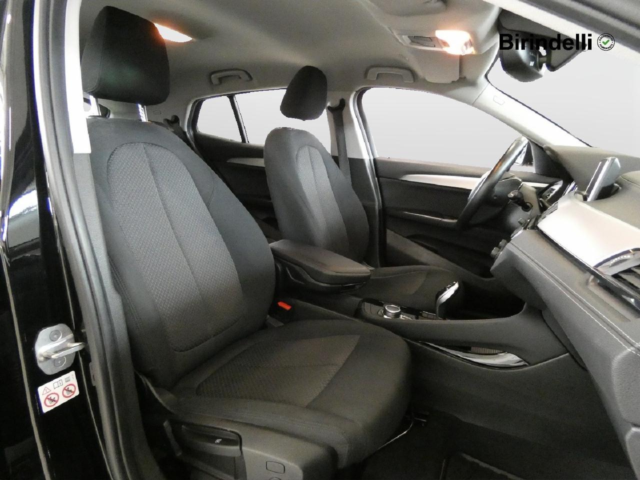 BMW X2 (F39) - X2 sDrive18d Business-X