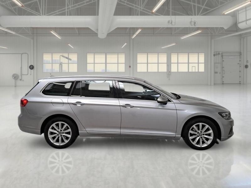 VOLKSWAGEN PASSAT VARIANT 2.0 TDI SCR EVO 110KW BUSINESS DSG STATION WAGON