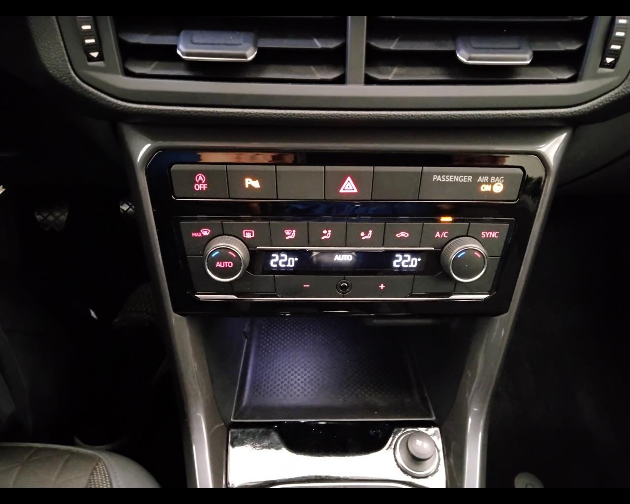 VOLKSWAGEN T-Cross 2019 - T-Cross 1.0 tsi Advanced 110cv