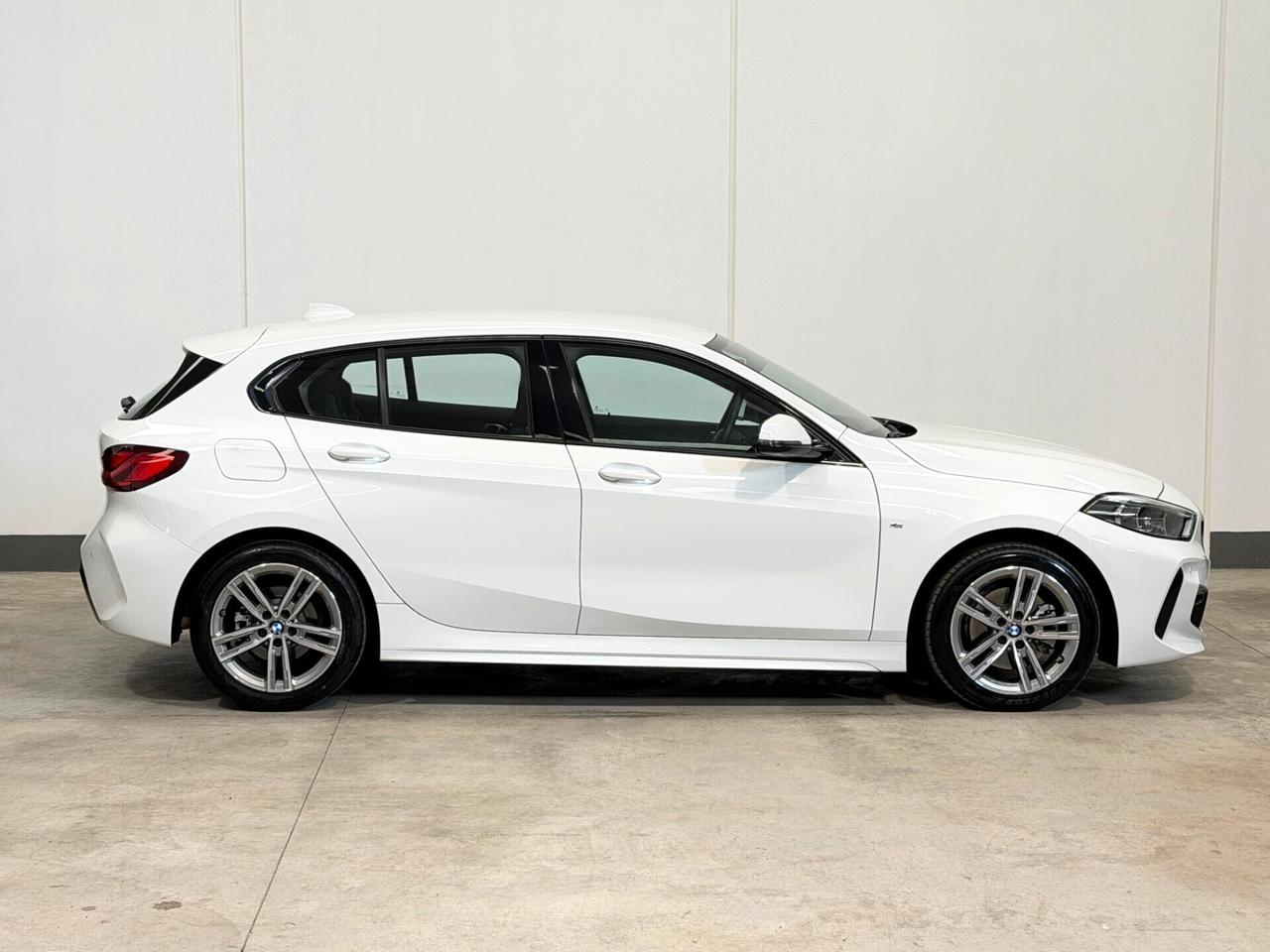 Bmw 116i 5p. Msport Exterior