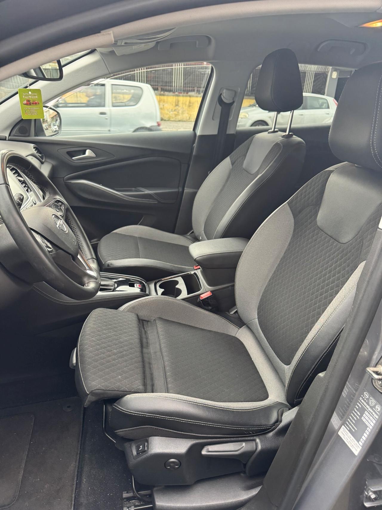 Opel Grandland X 1.5 diesel Ecotec Start&Stop aut. Elegance