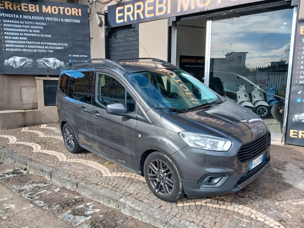 Ford Tourneo Courier 1.0 EcoBoost 100 CV Sport