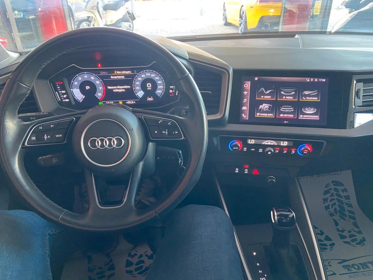 Audi A1 SPB 30 TFSI STronic 1.0cc AUTOMATICA