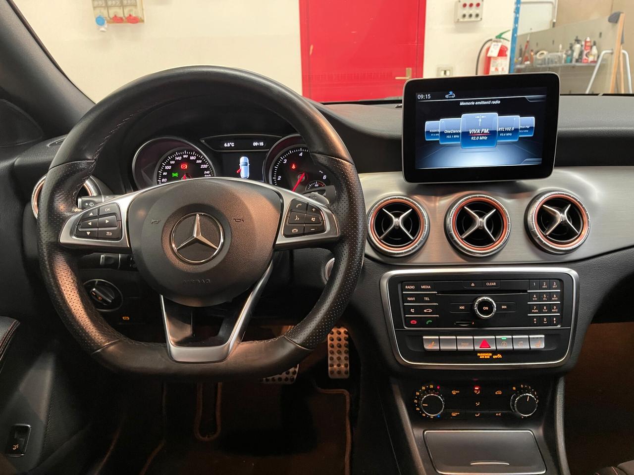 Mercedes-benz CLA 200 d Shooting Brake Premium AMG-Ok Neopat-LEGGI SOTTO