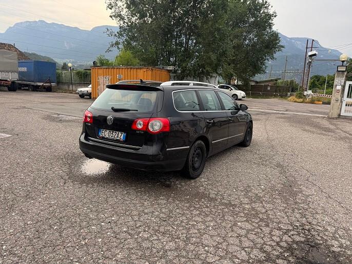 Volkswagen Passat 2.0 TDI DPF Var. Highline