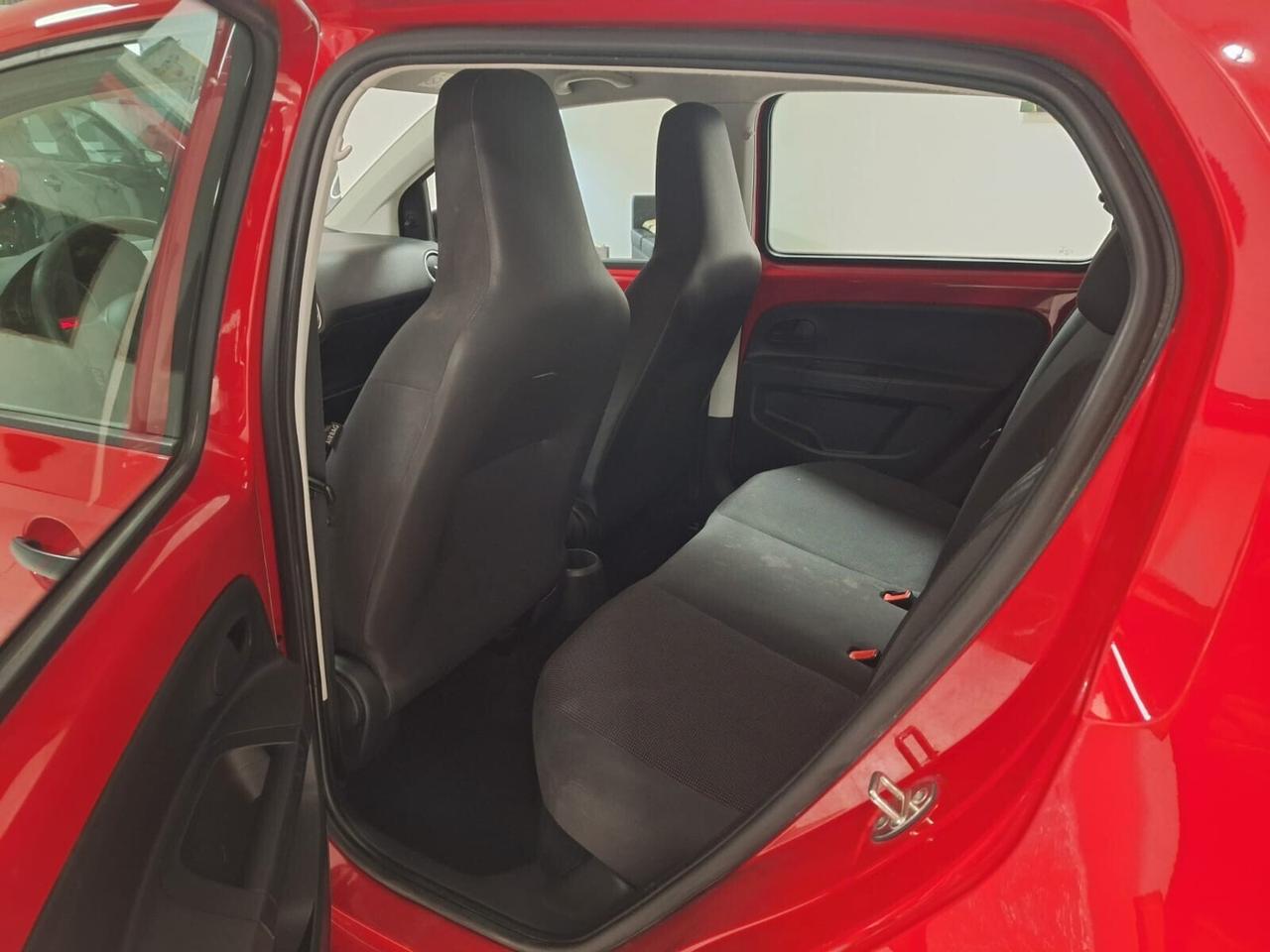 Volkswagen up! 1.0 60CV - TAKE UP!