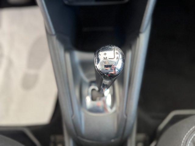 PEUGEOT 208 1.4 8V e-HDi 68CV S&S robot. 5p. Active