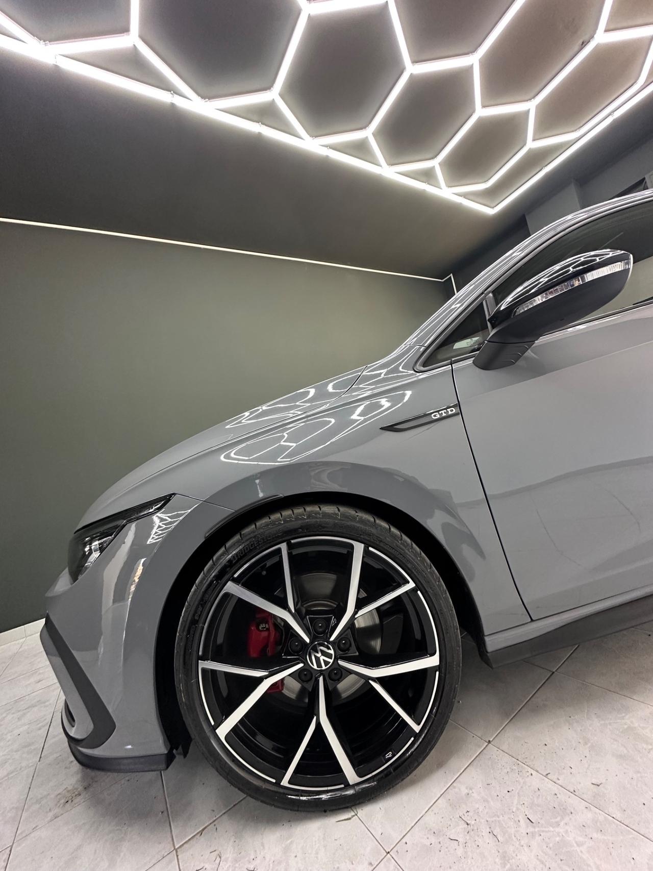 Volkswagen Golf 2.0 TDI DSG GTD