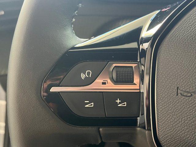PEUGEOT 2008 PureTech 100 S&S Allure