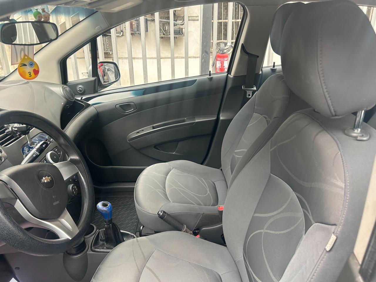 Chevrolet Spark 1.0 GPL Eco Logic Pink Lady Special Edition