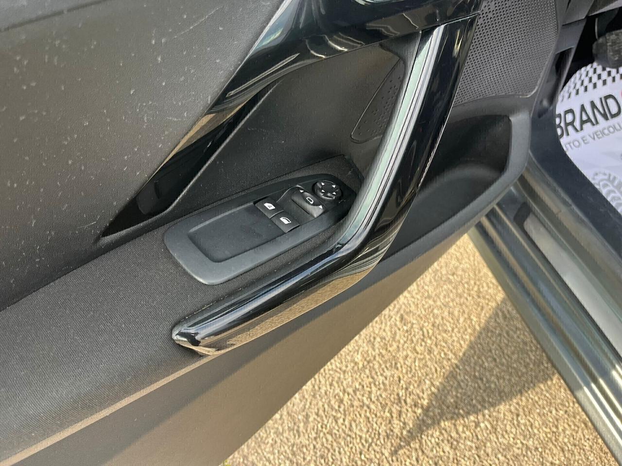 Peugeot 208 BlueHDi 75 5 porte Allure Unipro 2016