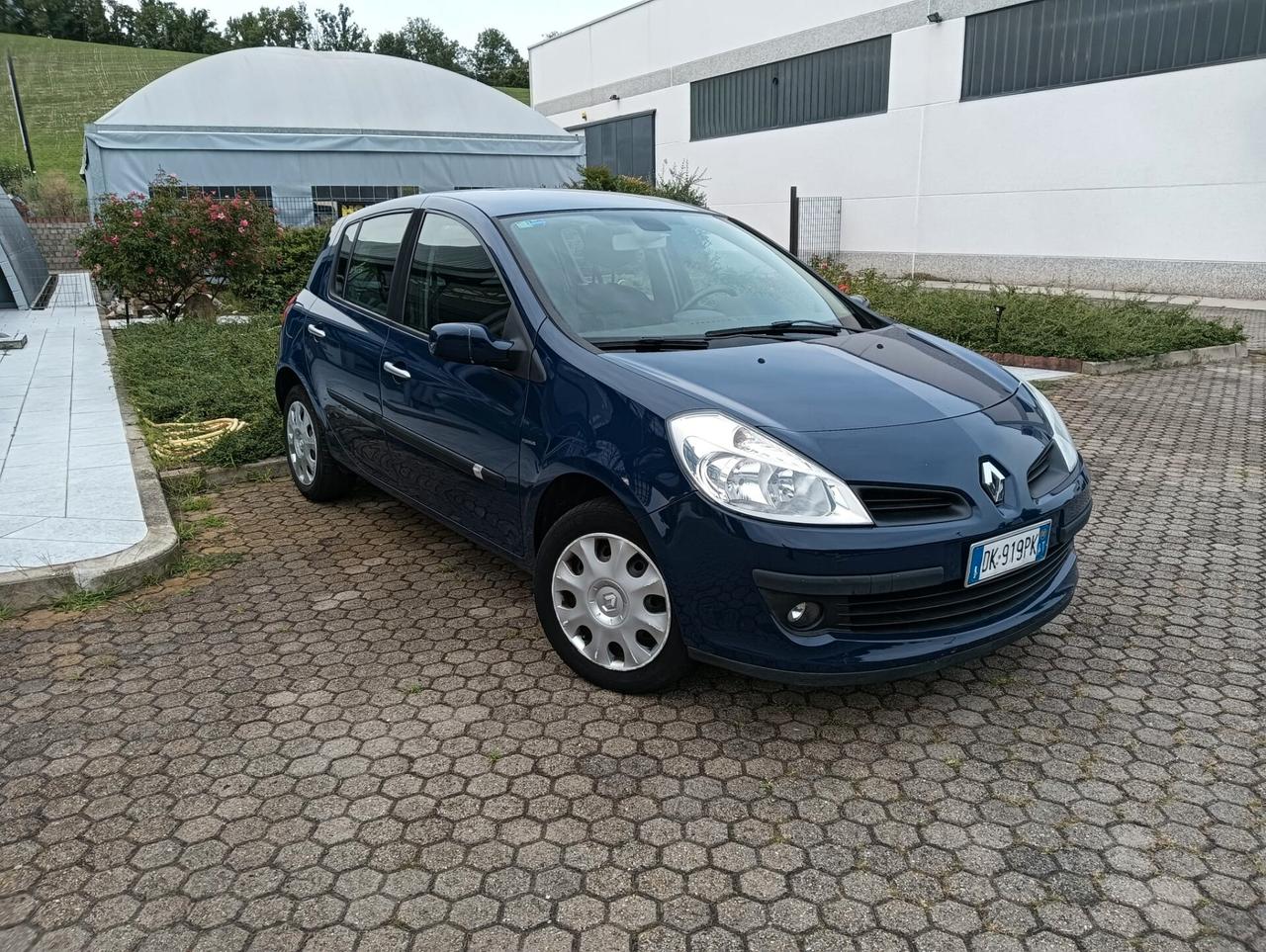 Renault Clio Storia 1.2 5 porte Dynamique