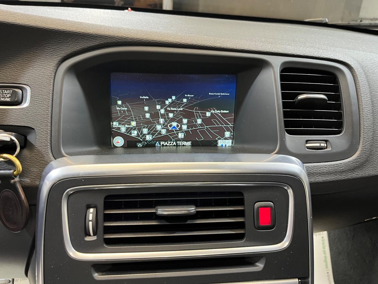 Volvo V60 D4 Geartronic Ocean Race