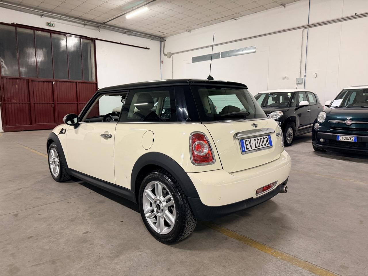 Mini 1.6 16V Cooper D