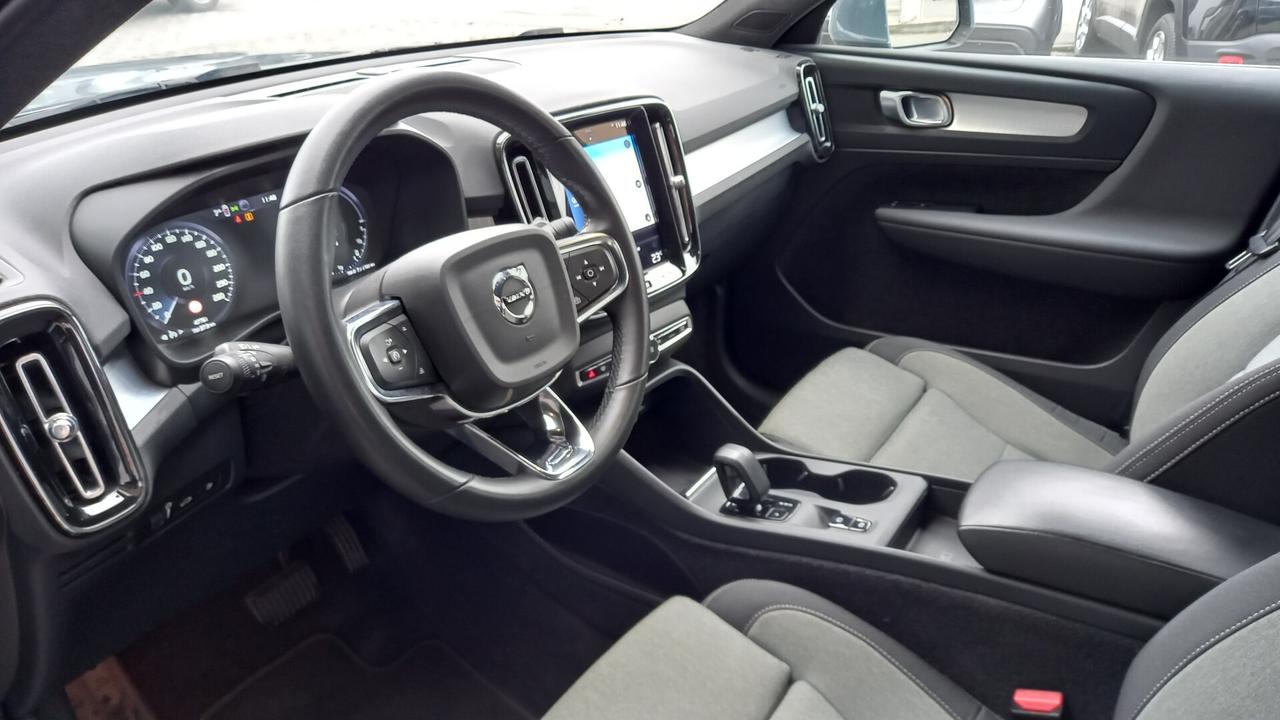 Volvo XC40 T4 Recharge Plug-in Hybrid automatico Core