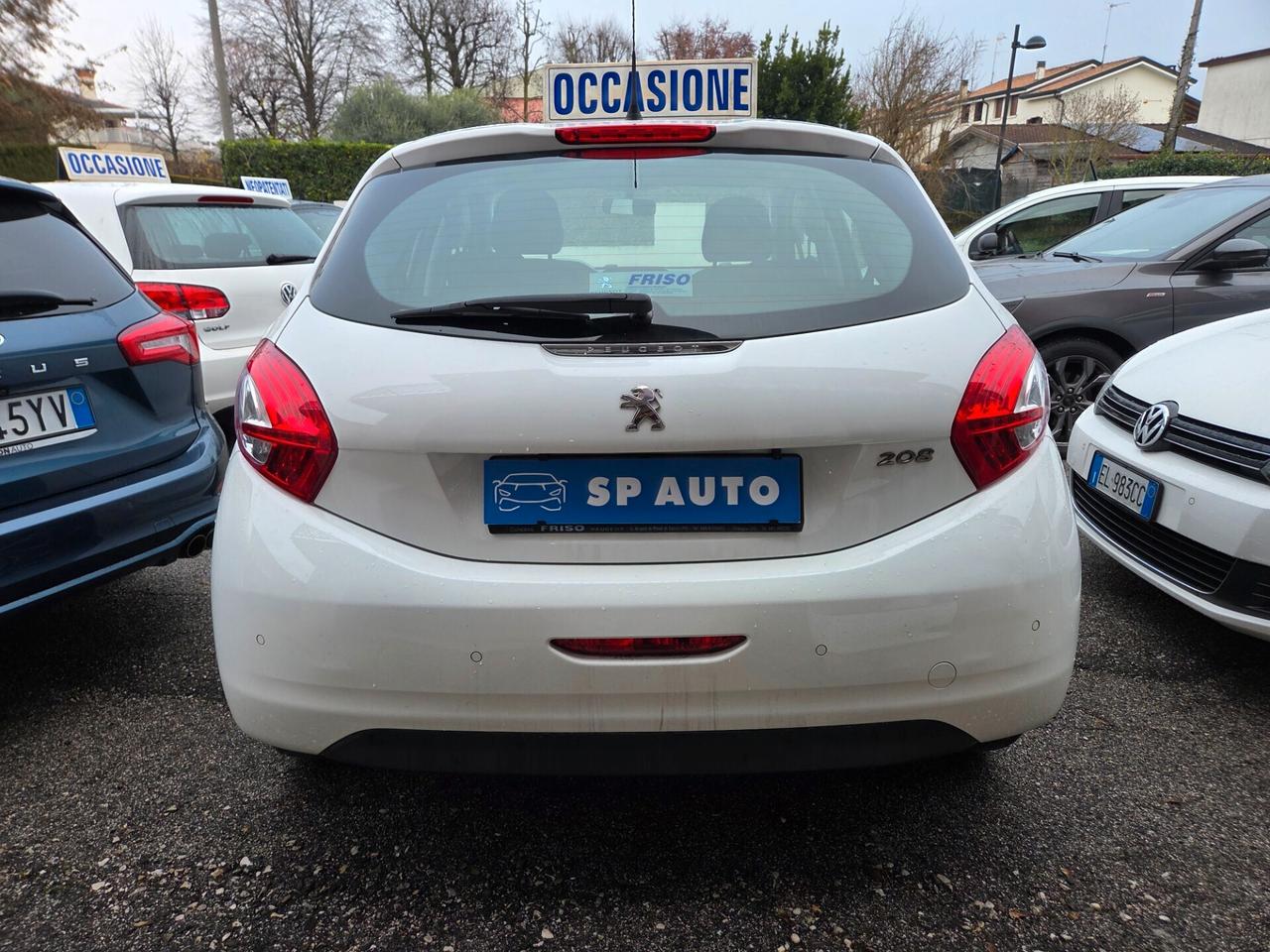 Peugeot 208 Neopatenatati - 2012