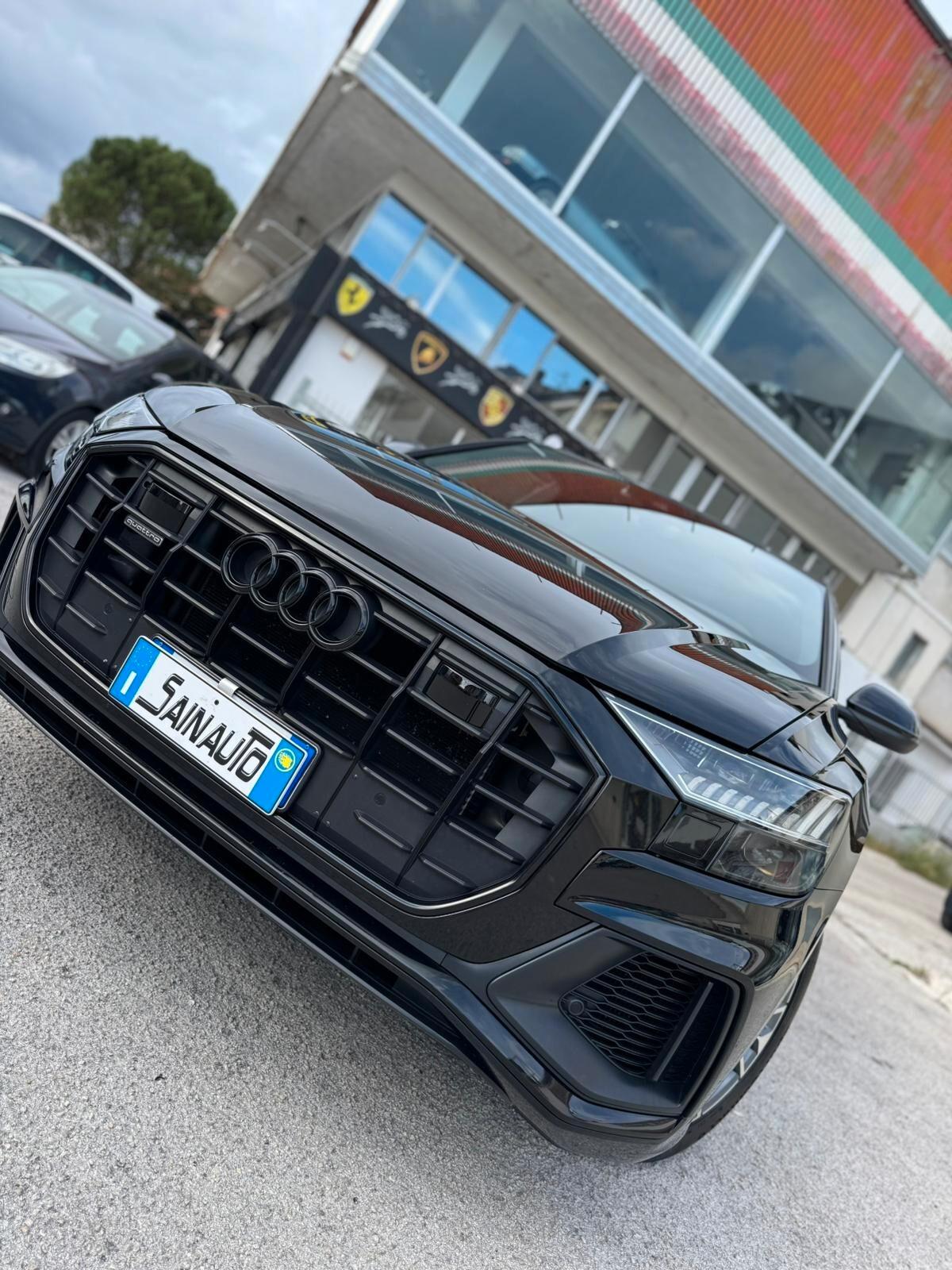 Audi Q8 50 TDI 286 CV quattro tiptronic Sline garanzia