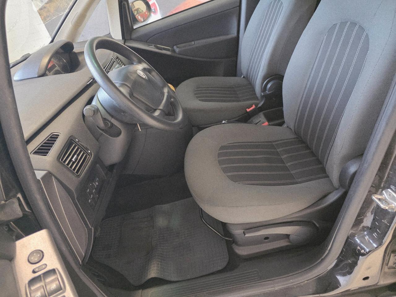 Lancia MUSA 1.4 8V Ecochic (GPL) Diva