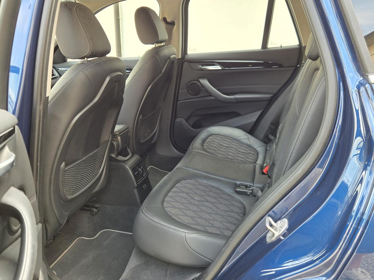 Bmw X1 sDrive20d xLine Plus con gancio traino