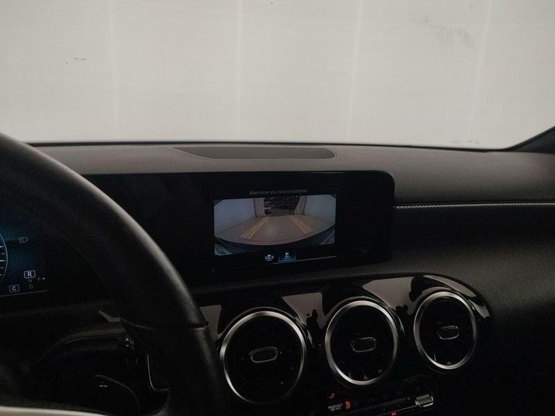 Mercedes-Benz Classe A - W177 2018 Diesel A 180 d Sport auto