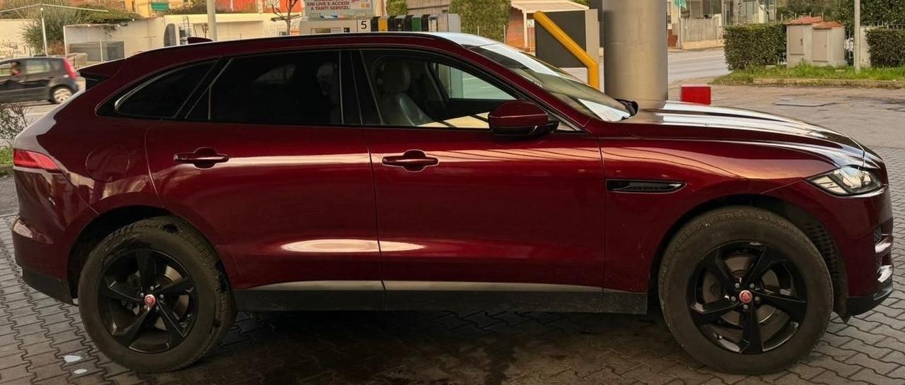 Jaguar F-Pace 2.0 D 180 CV AWD aut. Portfolio