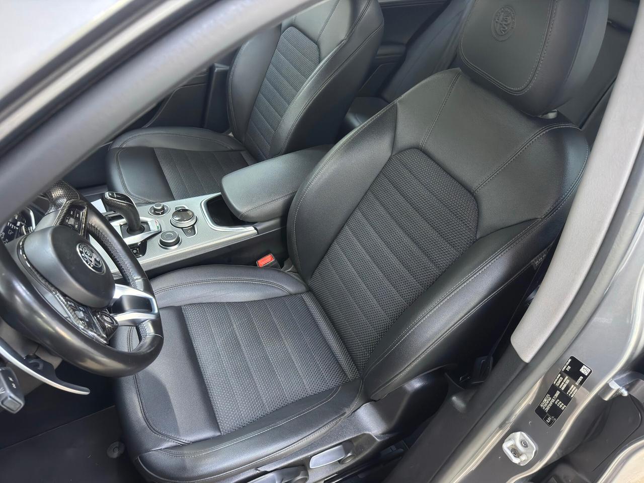 Alfa Romeo Stelvio 2.2 Turbodiesel 190 CV AT8 Q4 Sprint