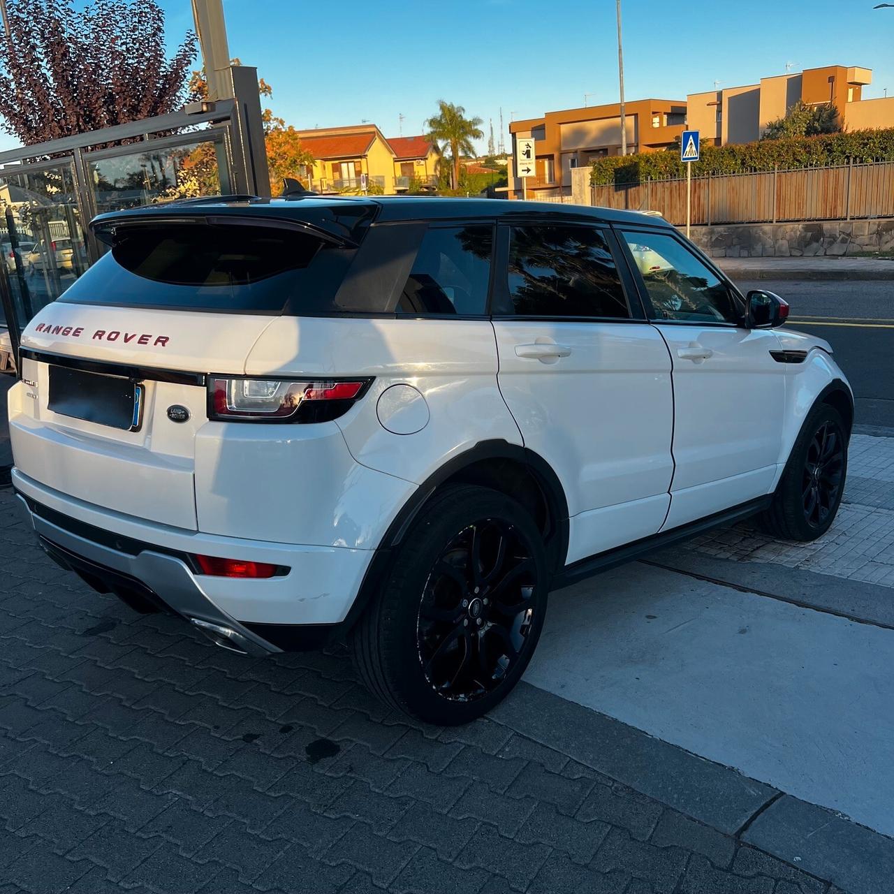 Land Rover Range Evoque 2.0 TD4 180 CV 5p. Autobiography