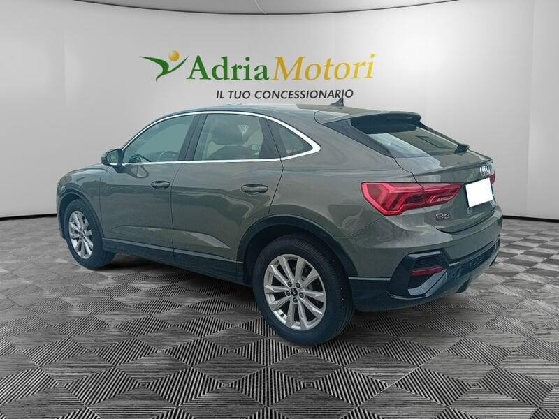 Audi Q3 Q3 35 TDI S tronic Business Advanced