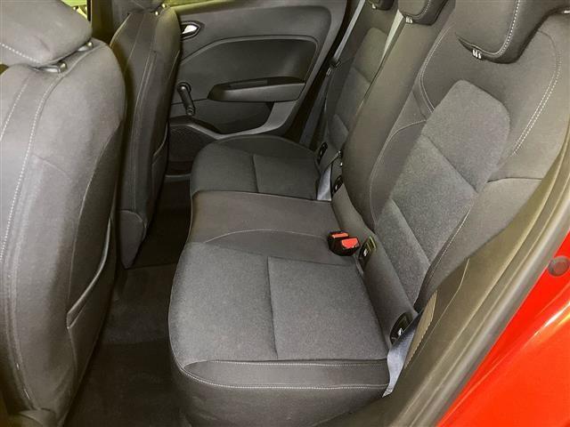 RENAULT Clio 1.6 E-Tech hybrid Zen 140cv auto my21