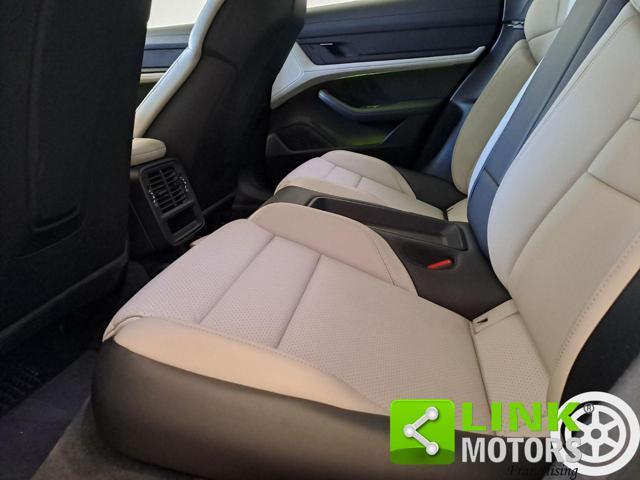 PORSCHE Taycan 4S Performance