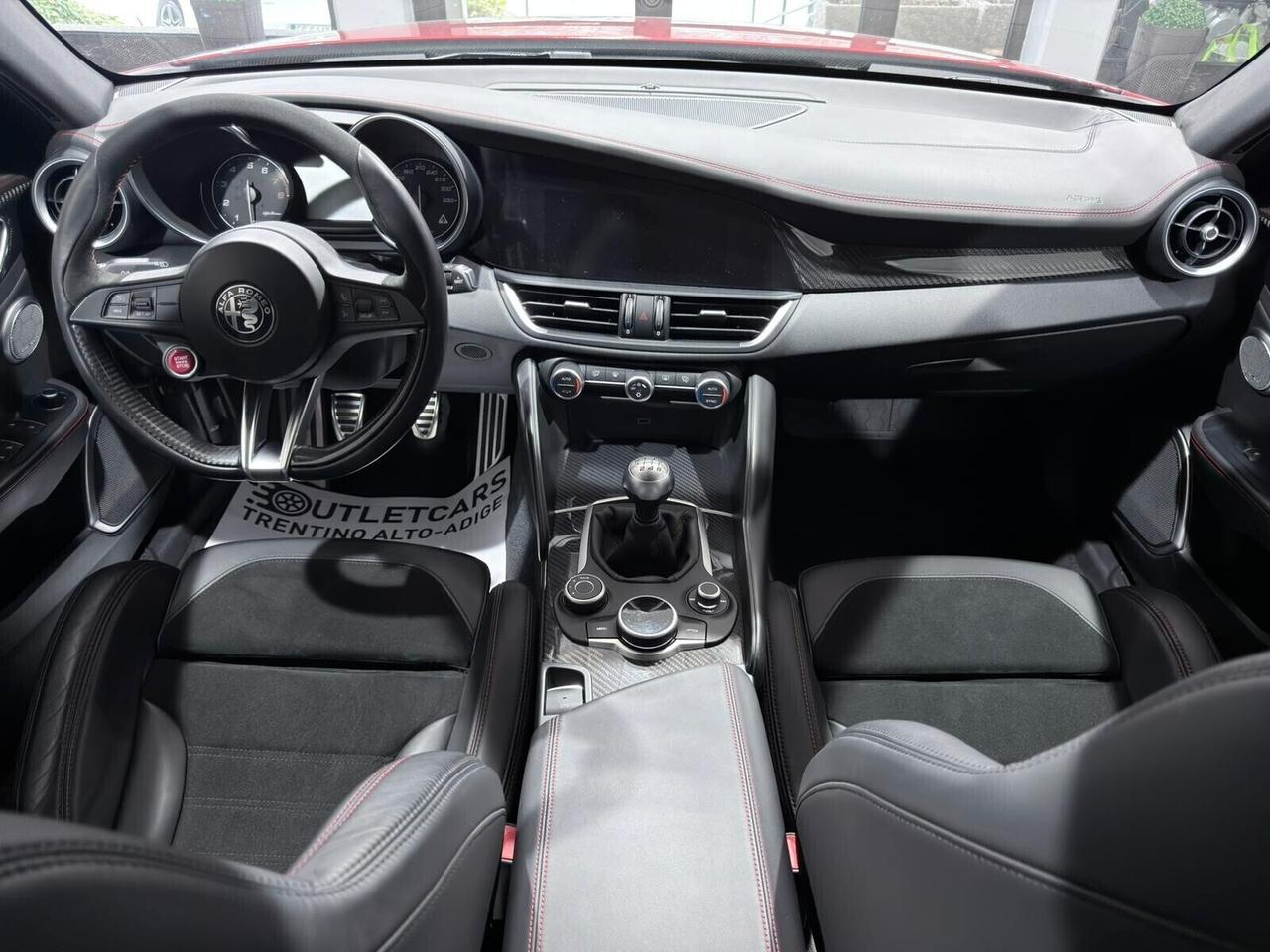 ALFA ROMEO GIULIA QUADRIFOGLIO 2.9 510cv MANUALE