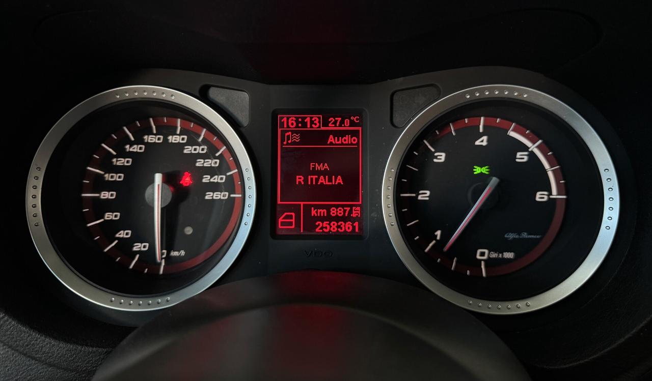Alfa Romeo 159 ti 2.0cc 170cv Sedili sportivi in pelle Bluetooth
