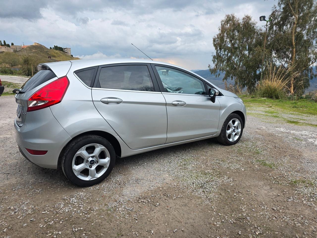 Ford Fiesta 1.2 82 CV 5 porte Titanium