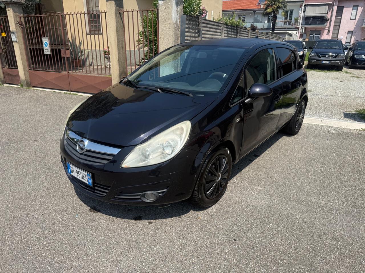 Opel Corsa 1.2 5 porte Club