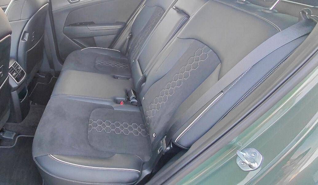 Kia Sportage 1.6 TGDi HEV AT GT-line