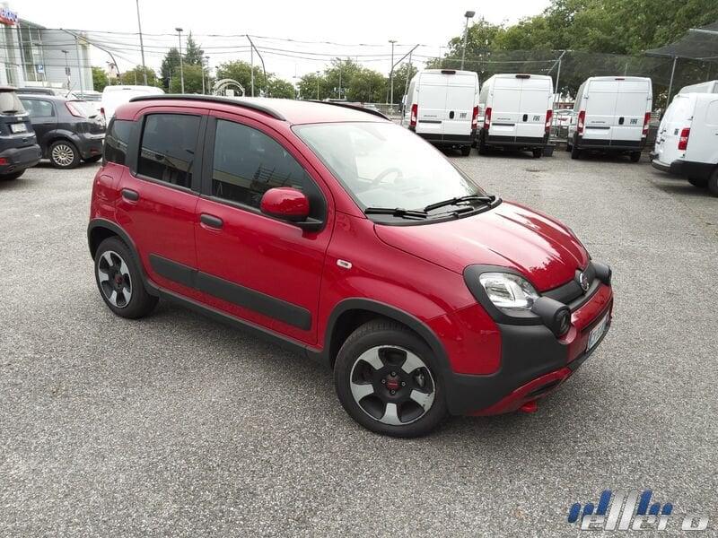 FIAT Panda MY24 70cv Hybrid CROSS