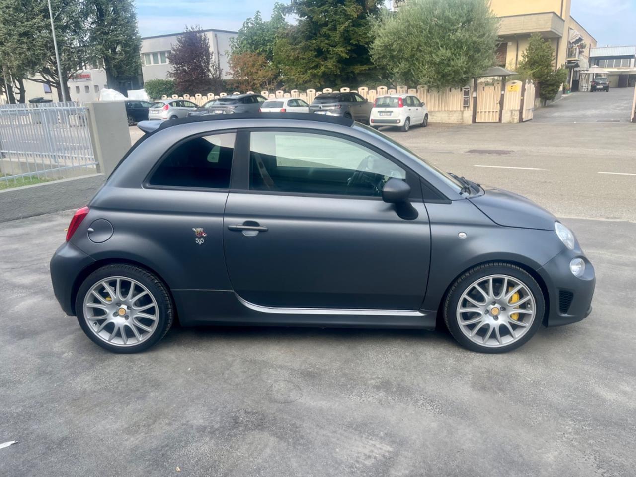 Abarth 595 C 1.4 Turbo T-Jet 180 CV Competizione
