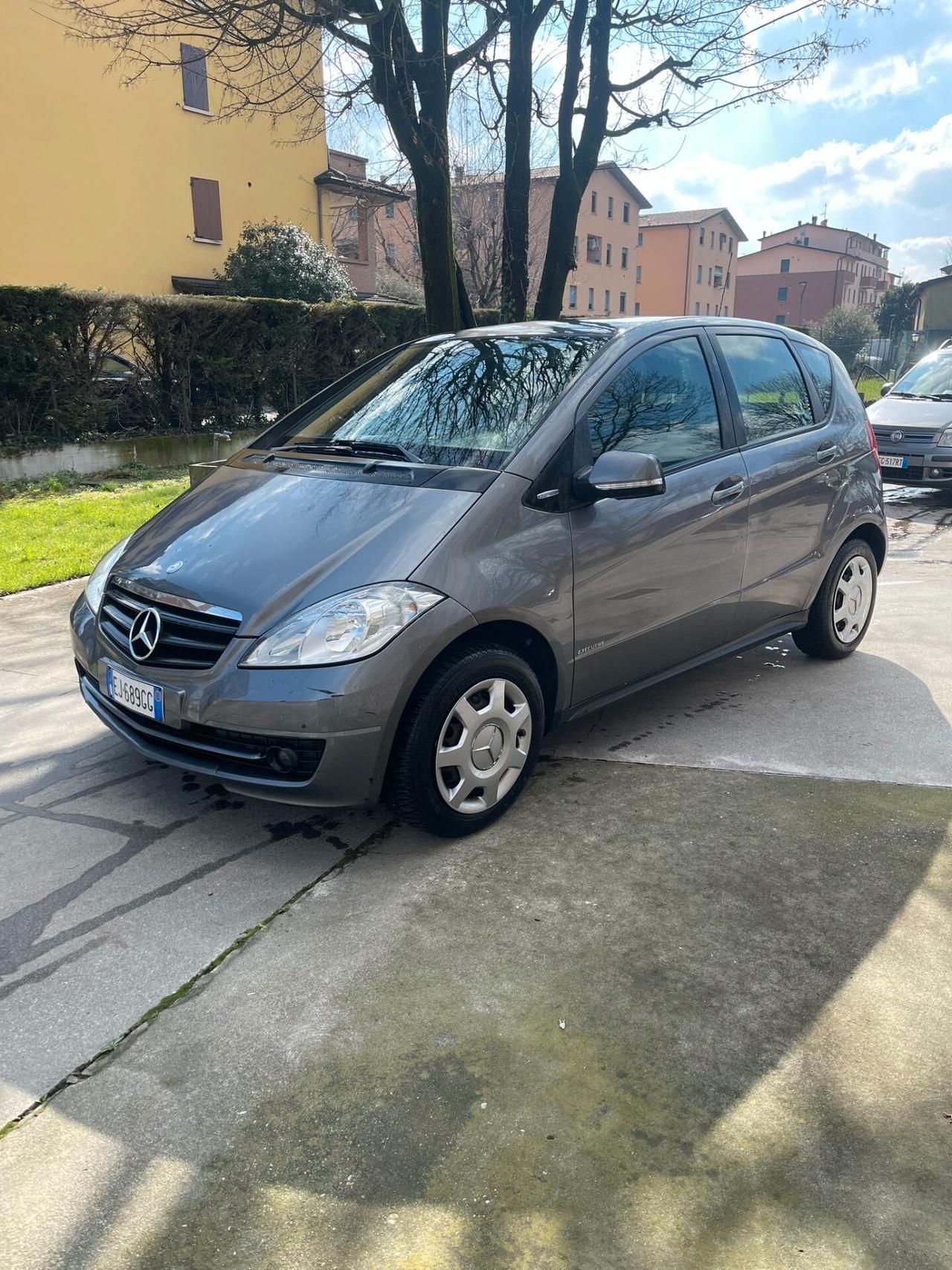 Mercedes-benz A 160 A 160 GPL BlueEFFICIENCY Coupé Special Edition