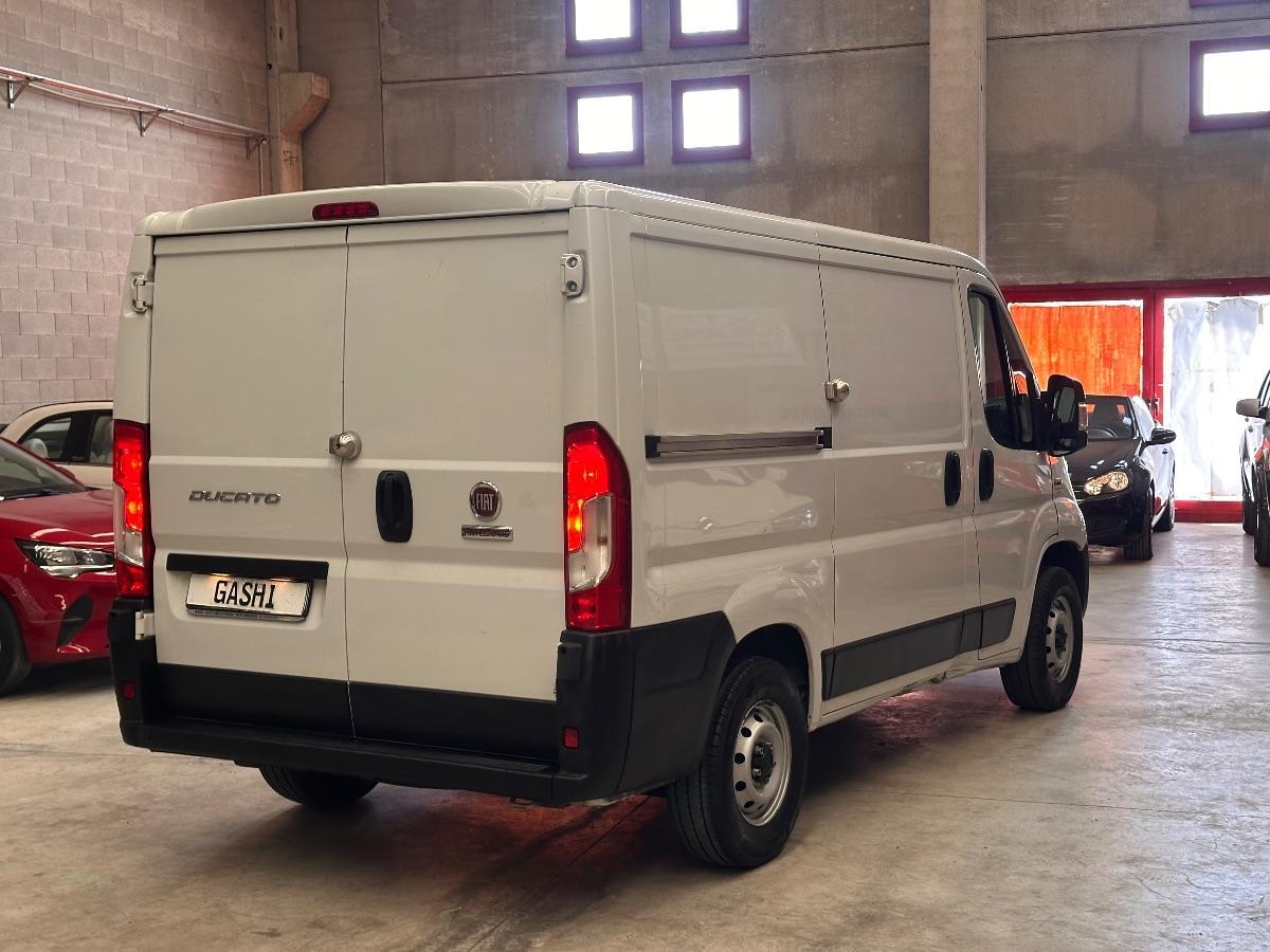 FIAT Ducato 30 2.2 Mjt 140cv PV Furgone -103kw