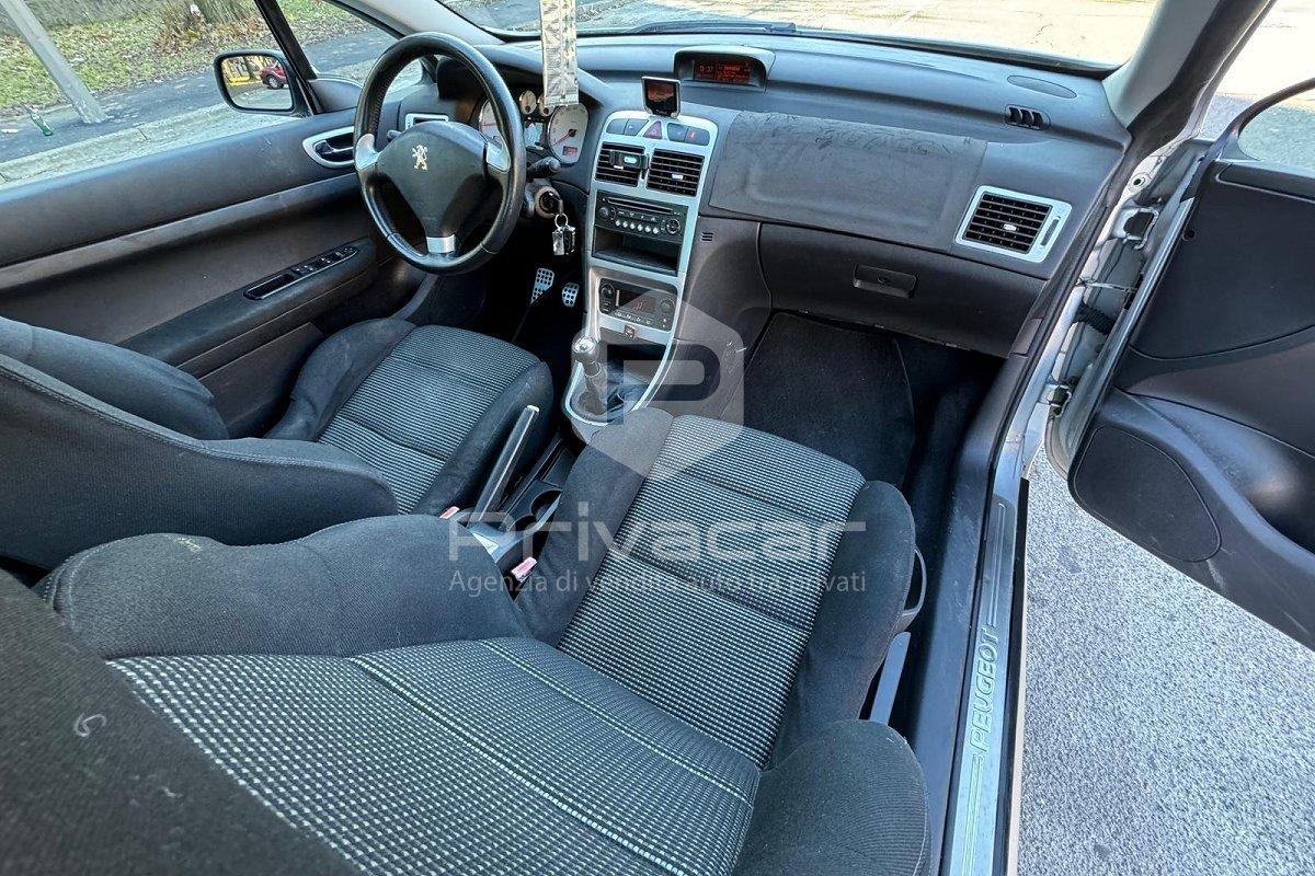 PEUGEOT 307 1.6 16V CC Tecno