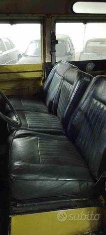 LAND ROVER Defender 109 DIESEL 6 POSTI
