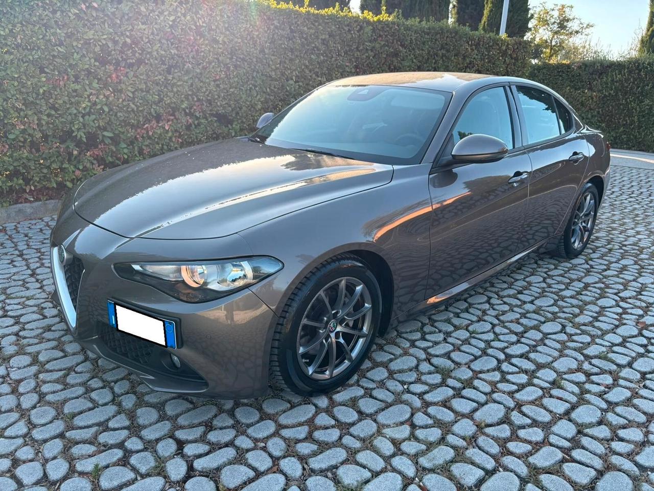 ALFA Giulia 2.2Turbodiesel 180CV 6M Super -08-2018