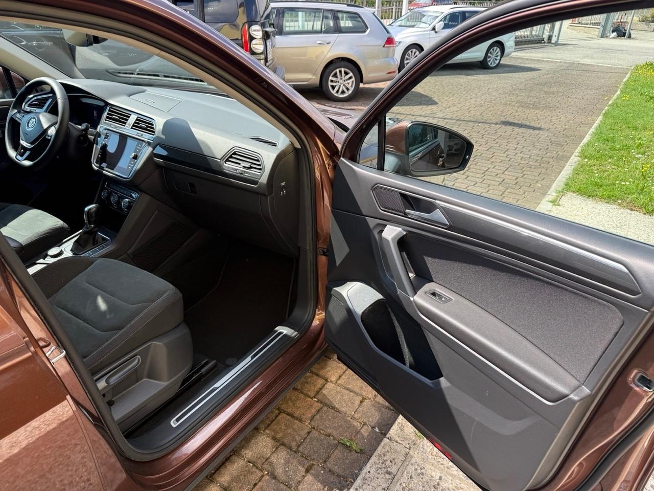 VW Tiguan Allspace 2.0 TDI DSG 4MOTION Advanced/KEYLESS