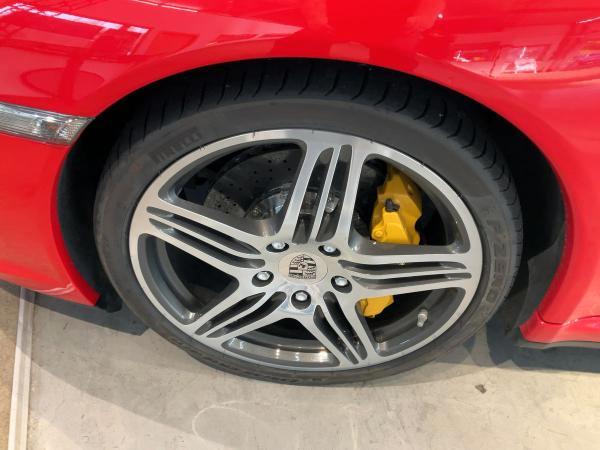 Porsche 911 Coupe 3.8 Carrera 4S