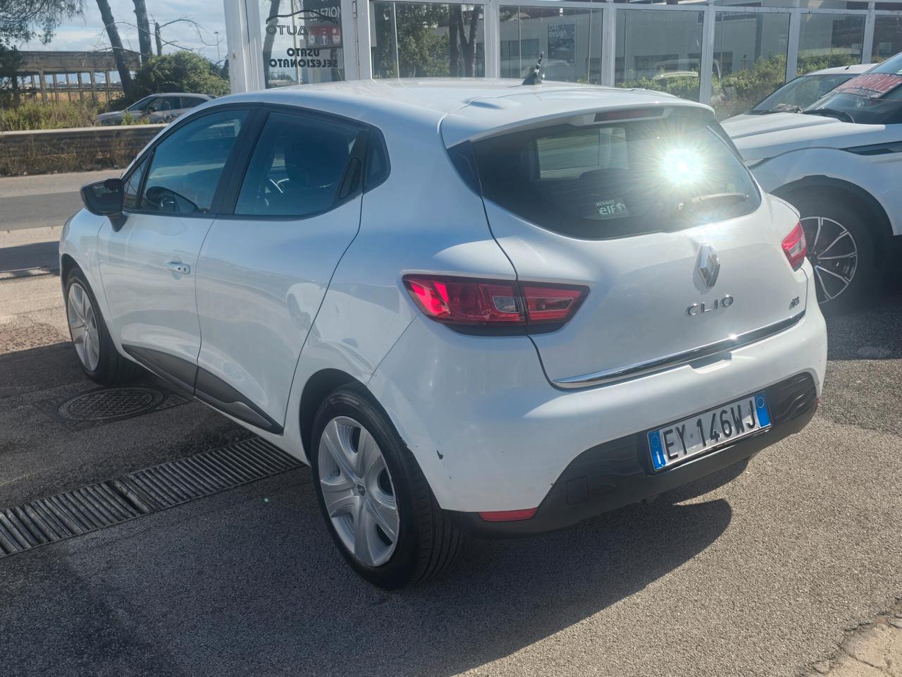 Renault Clio 1.5 dCi 8V 90CV Start&Stop 83gr 5 porte EcoBusiness