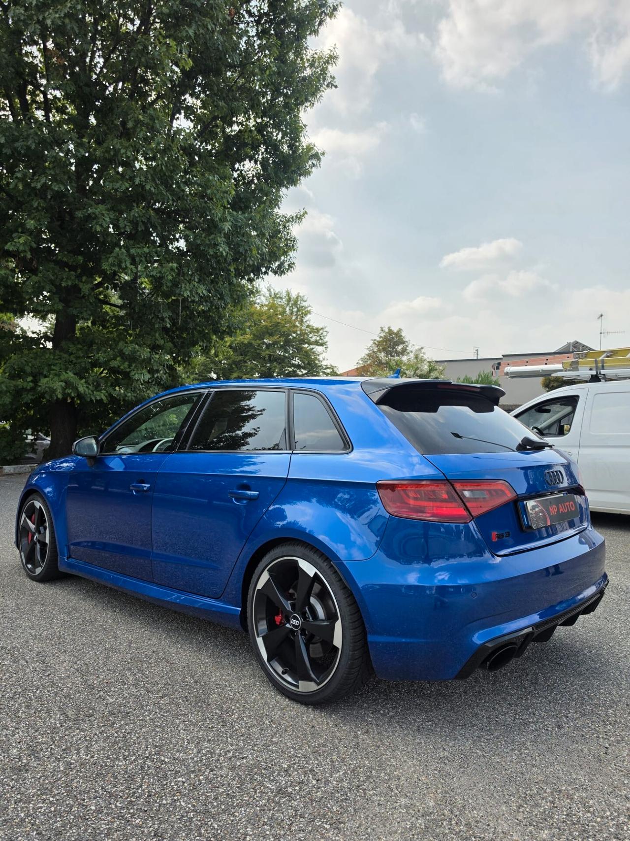 Audi RS3 TFSI quattro S tronic