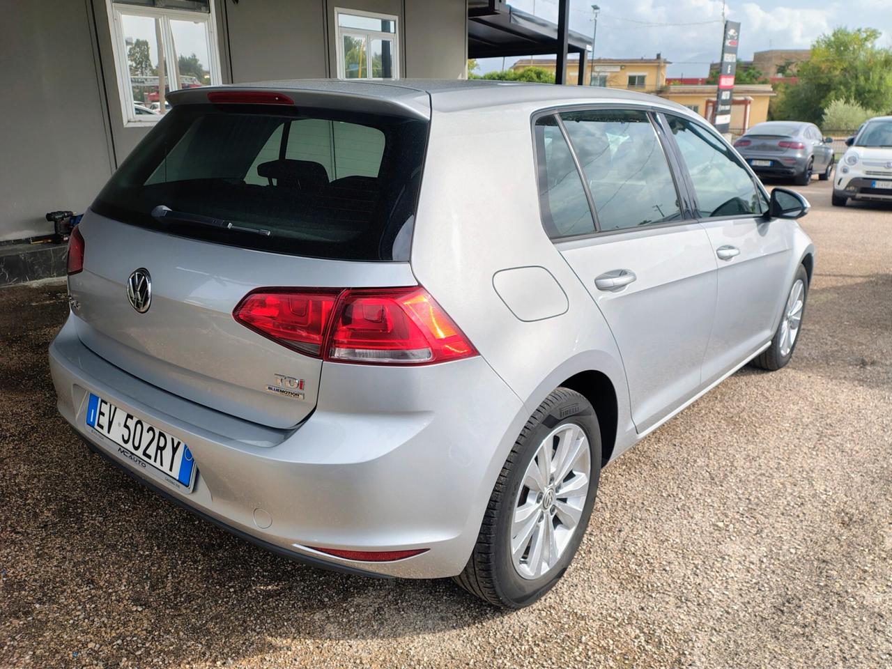 Volkswagen Golf 1.6 TDI DSG 3p. Highline BlueMotion Technology