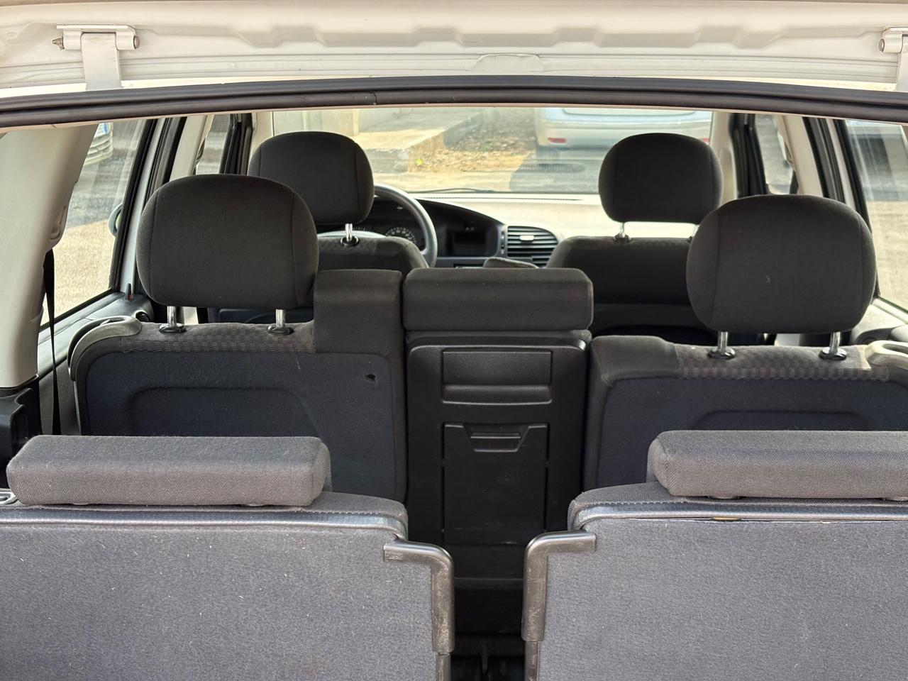Opel Zafira 1.6 16V 7 POSTI Metano
