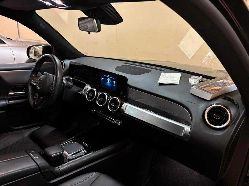 Mercedes-Benz GLB 220 d Automatic 4Matic Sport