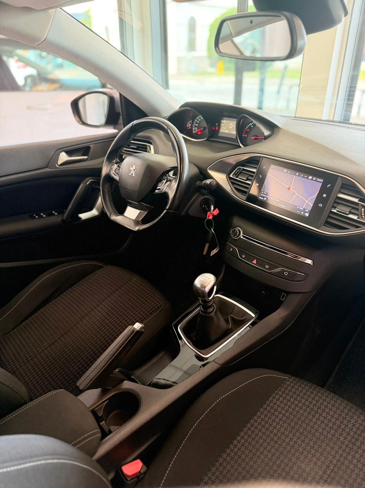 Peugeot 308 BlueHDi 130 S&S Active